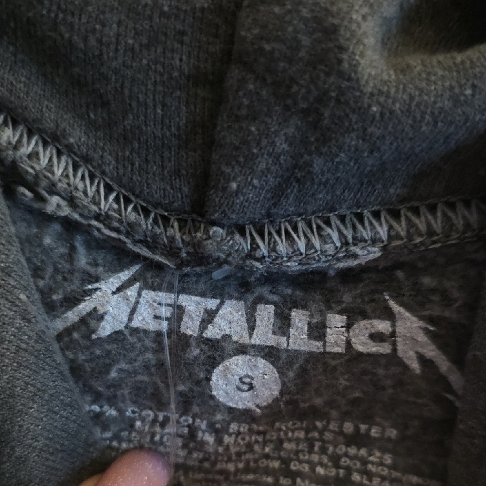 Metallica Unisex Hoodie, Size Small, Dark Gray, NWT. In Vertigo You Will Be - Picture 7 of 12